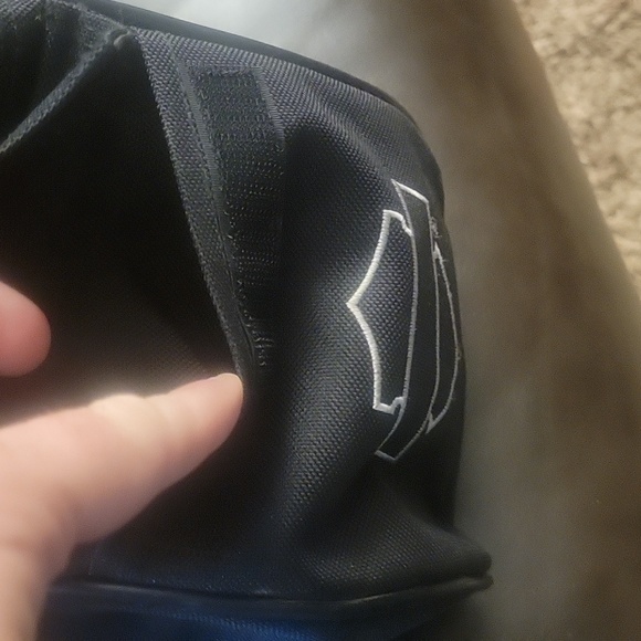 Harley-Davidson Black Duffel or Saddle Bag. Very good condition. Desirable! - Picture 4 of 9